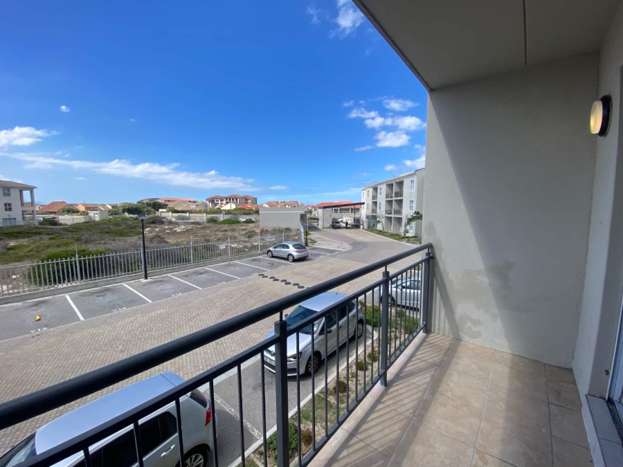 2 Bedroom Property for Sale in Muizenberg Western Cape